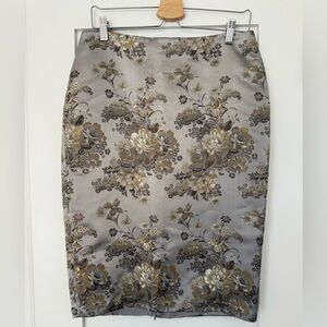 Danier Floral Jacquard Pencil Skirt Size 8 Made in Canada